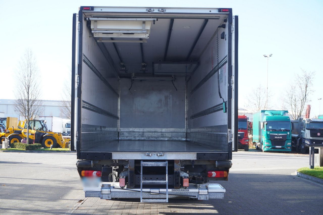 RENAULT D19 Wide 4x2 E6 / Lamberet 22 EPAL refrigerator / Multitemperature / Carrier Supra 1250 MT - Frigorífico camión: foto 3 RENAULT D19 Wide 4x2 E6 / Lamberet 22 EPAL refrigerator / Multitemperature / Carrier Supra 1250 MT - Frigorífico camión: foto 3