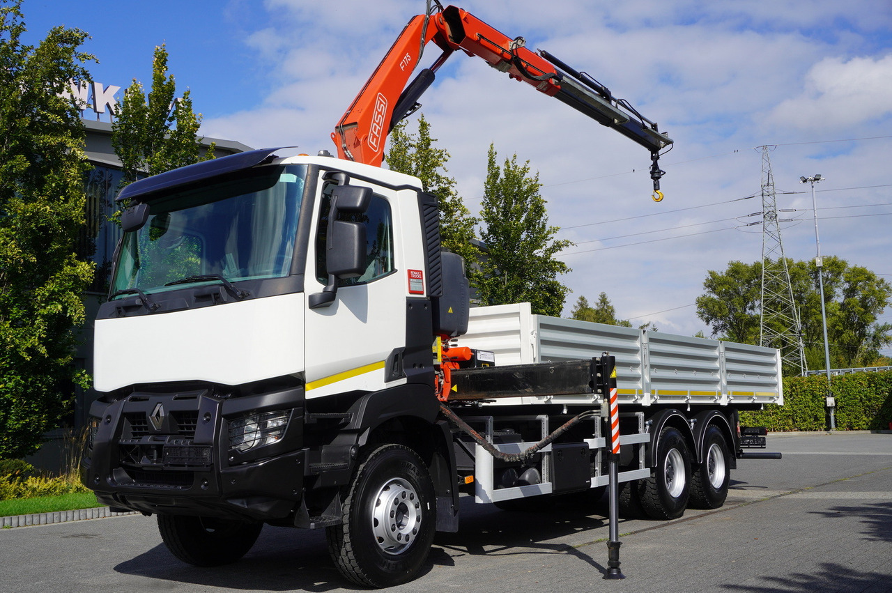 RENAULT K380 6×4 / FASSI F175 crane 7.85 t / 120 thousand km! / 2-sided tipper - Camión grúa: foto 4 RENAULT K380 6×4 / FASSI F175 crane 7.85 t / 120 thousand km! / 2-sided tipper - Camión grúa: foto 4