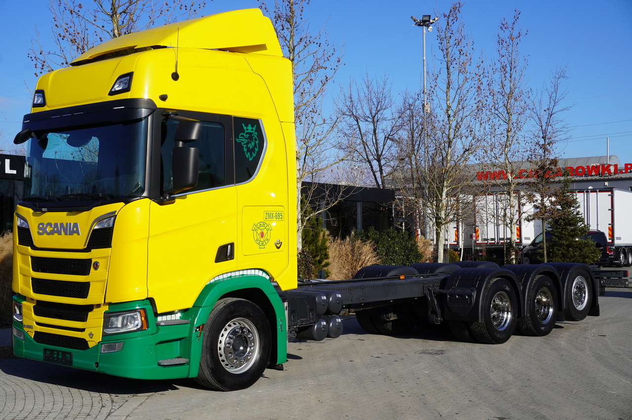 SCANIA R650 V8 8x4/4 E6 / 2020 / Frame 9.7 m - Chasis camión: foto 1 SCANIA R650 V8 8x4/4 E6 / 2020 / Frame 9.7 m - Chasis camión: foto 1