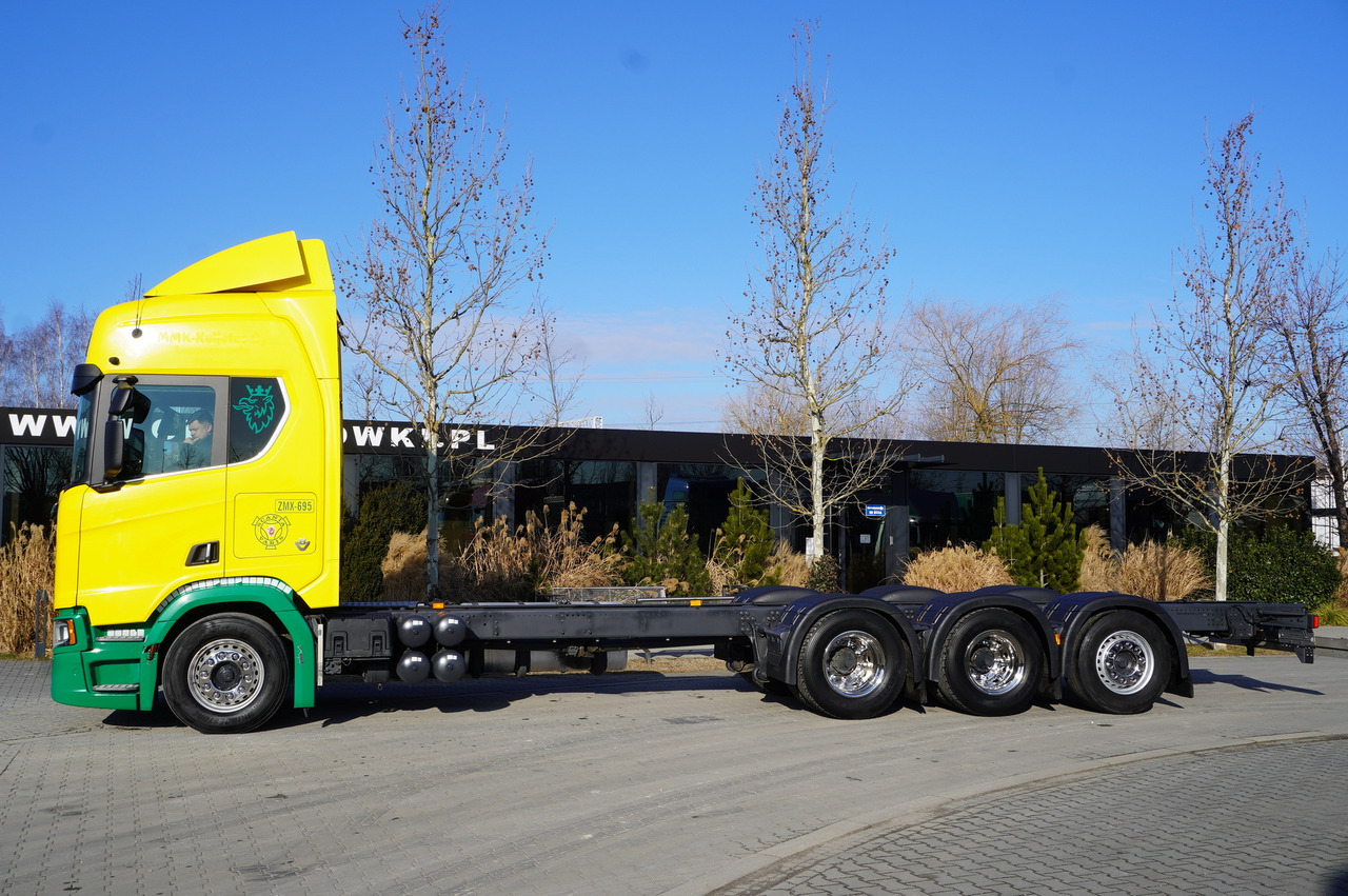 SCANIA R650 V8 8x4/4 E6 / 2020 / Frame 9.7 m - Chasis camión: foto 2 SCANIA R650 V8 8x4/4 E6 / 2020 / Frame 9.7 m - Chasis camión: foto 2