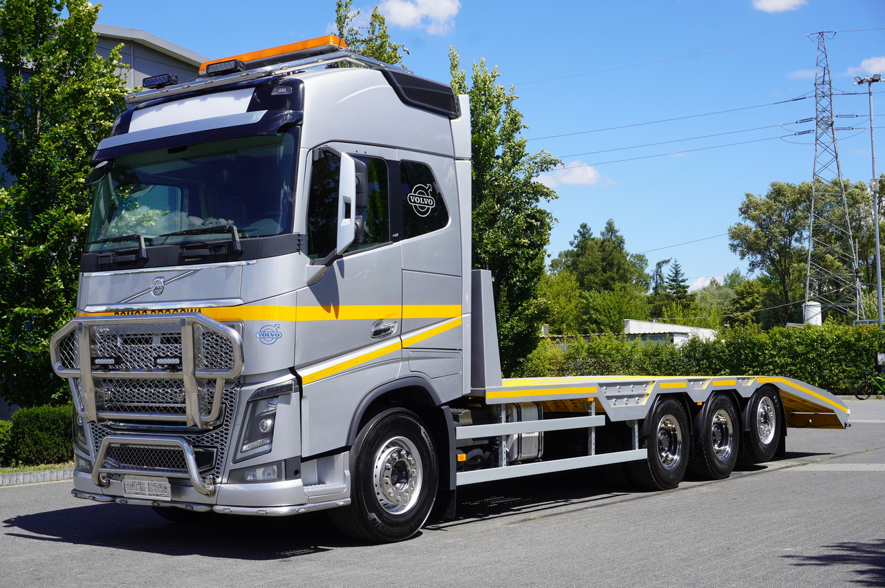 VOLVO FH16 750 8x4 / NEW TOW TRUCK 9 m / Load 26 t / Steered axle - Portavehículos camión: foto 4 VOLVO FH16 750 8x4 / NEW TOW TRUCK 9 m / Load 26 t / Steered axle - Portavehículos camión: foto 4