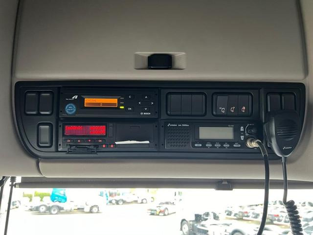 Cabeza tractora DAF XF 480 FT SSC Retarder Standklima 2-K Hydraulik: foto 6 Cabeza tractora DAF XF 480 FT SSC Retarder Standklima 2-K Hydraulik: foto 6