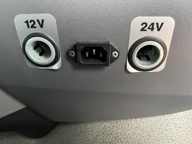 Cabeza tractora DAF XF 480 FT SSC Retarder Standklima 2-K Hydraulik: foto 11 Cabeza tractora DAF XF 480 FT SSC Retarder Standklima 2-K Hydraulik: foto 11