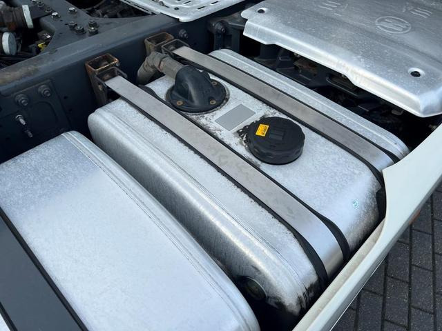 Cabeza tractora DAF XF 480 FT SSC Retarder Standklima 2-K Hydraulik: foto 19 Cabeza tractora DAF XF 480 FT SSC Retarder Standklima 2-K Hydraulik: foto 19