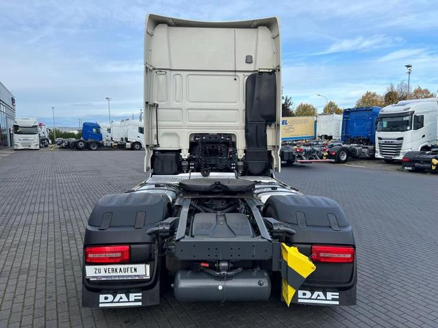 Cabeza tractora DAF XF 480 FT SSC Retarder Standklima 2-K Hydraulik: foto 15 Cabeza tractora DAF XF 480 FT SSC Retarder Standklima 2-K Hydraulik: foto 15