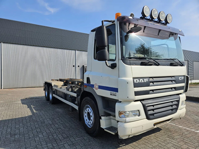 DAF CF 85 360 Manual 10 Tyres - Chasis camión: foto 2 DAF CF 85 360 Manual 10 Tyres - Chasis camión: foto 2