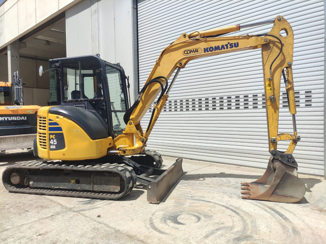 KOMATSU PC45MR-3 - Miniexcavadora: foto 3 KOMATSU PC45MR-3 - Miniexcavadora: foto 3