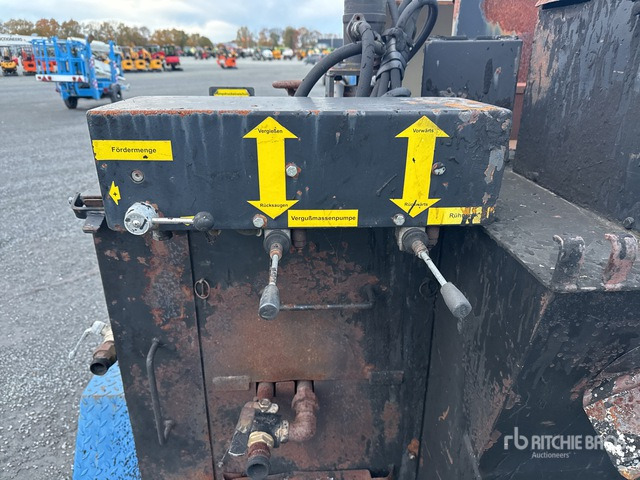 2010 Richard Rupprecht GmbH 230-RW Asphalt Distributor Trailer - Distribuidor de asfalto: foto 4 2010 Richard Rupprecht GmbH 230-RW Asphalt Distributor Trailer - Distribuidor de asfalto: foto 4