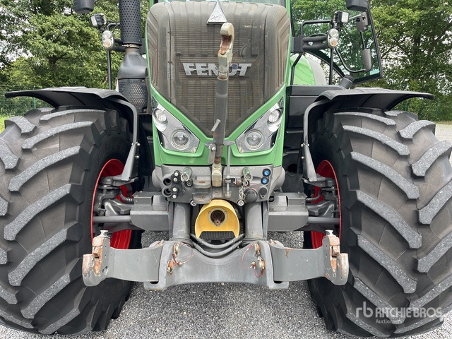 2014 Fendt 824 Vario Profi Plus 4WD Tractor - Tractor: foto 5 2014 Fendt 824 Vario Profi Plus 4WD Tractor - Tractor: foto 5