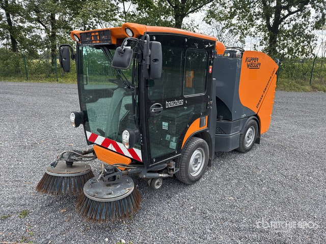 2016 Boschung S2 Urban Sweeper Truck - Barredora vial: foto 2 2016 Boschung S2 Urban Sweeper Truck - Barredora vial: foto 2