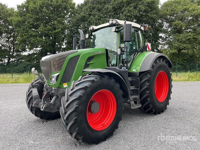 2020 Fendt 824 Vario Profi Plus 4WD Tractor - Tractor: foto 2 2020 Fendt 824 Vario Profi Plus 4WD Tractor - Tractor: foto 2