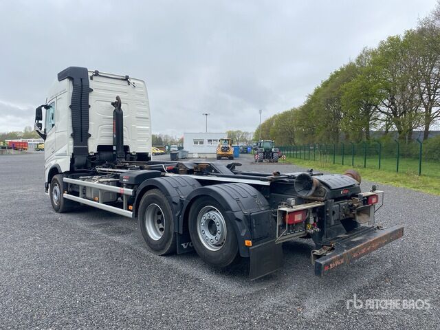 2022 Volvo FH460 6x2 Sleeper Roll-Off Truck - Multibasculante camión: foto 2 2022 Volvo FH460 6x2 Sleeper Roll-Off Truck - Multibasculante camión: foto 2