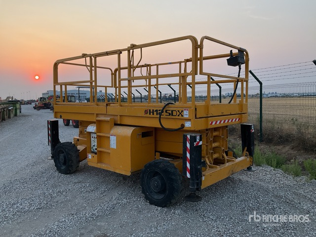 2001 Haulotte H12 SDX 4x4 Scissor Lift - Plataforma de tijeras: foto 3 2001 Haulotte H12 SDX 4x4 Scissor Lift - Plataforma de tijeras: foto 3