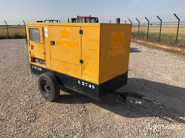 2004 Gesan DPS27 27 kVA Mobile Generator Set - Generador industriale: foto 3 2004 Gesan DPS27 27 kVA Mobile Generator Set - Generador industriale: foto 3