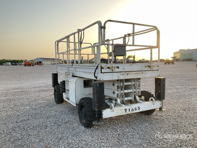 2004 Haulotte H12SX 4x4 Scissor Lift - Plataforma de tijeras: foto 3 2004 Haulotte H12SX 4x4 Scissor Lift - Plataforma de tijeras: foto 3