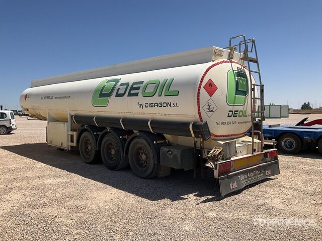 2004 ROS ROCA SC3 Tri/A Tanker Trailer - Cisterna semirremolque: foto 2 2004 ROS ROCA SC3 Tri/A Tanker Trailer - Cisterna semirremolque: foto 2