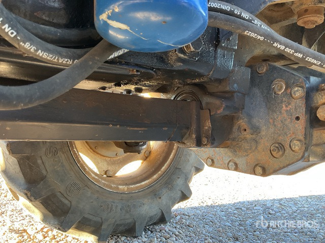 2005 New Holland TD95D 4WD Tractor - Tractor: foto 5 2005 New Holland TD95D 4WD Tractor - Tractor: foto 5