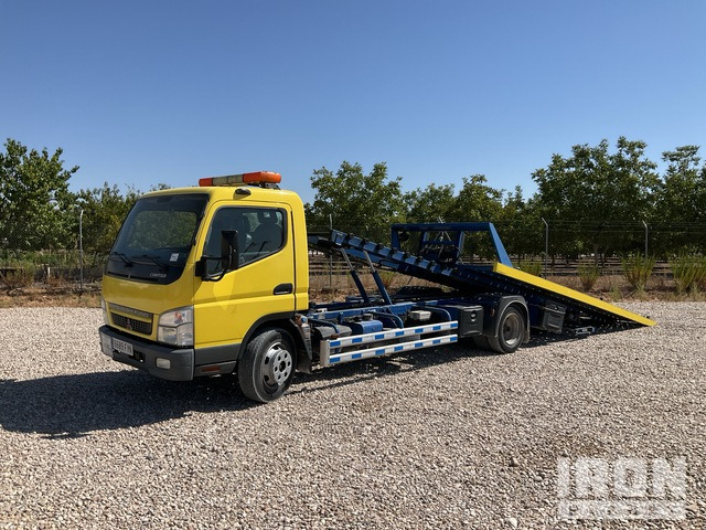 2007 Mitsubishi Canter 4x2 Rollback Truck - Grua de remolque autos: foto 1 2007 Mitsubishi Canter 4x2 Rollback Truck - Grua de remolque autos: foto 1