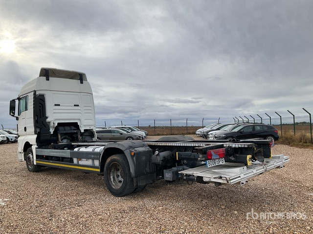 2016 MAN TGX18.440 4x2 Sleeper Container Truck - Portacontenedore/ Intercambiable camión: foto 2 2016 MAN TGX18.440 4x2 Sleeper Container Truck - Portacontenedore/ Intercambiable camión: foto 2