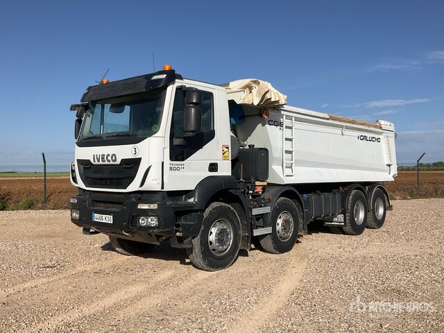2018 Iveco Trakker 500 8x4 Twin-Steer T/A Dump Truck - Volquete camión: foto 2 2018 Iveco Trakker 500 8x4 Twin-Steer T/A Dump Truck - Volquete camión: foto 2