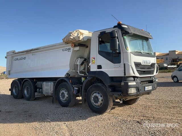 2018 Iveco Trakker 500 8x4 Twin-Steer T/A Dump Truck - Volquete camión: foto 5 2018 Iveco Trakker 500 8x4 Twin-Steer T/A Dump Truck - Volquete camión: foto 5