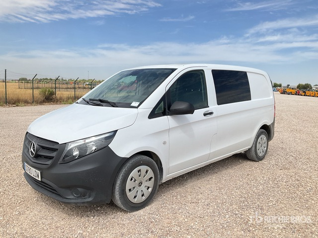 2019 Mercedes-Benz Vito 110CDI 5 Passenger Van - Minibús, Furgoneta de pasajeros: foto 1 2019 Mercedes-Benz Vito 110CDI 5 Passenger Van - Minibús, Furgoneta de pasajeros: foto 1