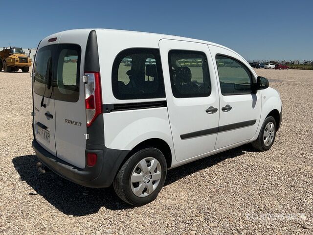 2019 Renault Kangoo Combi 5 Passenger Van - Minibús, Furgoneta de pasajeros: foto 3 2019 Renault Kangoo Combi 5 Passenger Van - Minibús, Furgoneta de pasajeros: foto 3
