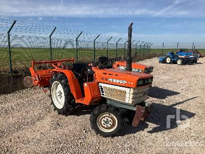 KUBOTA 4WD Quantity of (2) - Tractor: foto 4 KUBOTA 4WD Quantity of (2) - Tractor: foto 4