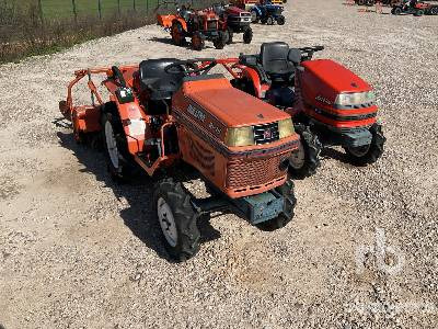 KUBOTA 4WD Quantity of (2) - Tractor: foto 4 KUBOTA 4WD Quantity of (2) - Tractor: foto 4