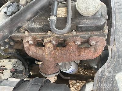 Carretilla elevadora NISSAN FD02A25Q: foto 18