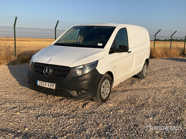 2017 Mercedes-Benz Vito 110 CDI Cargo Van - Vehículo comercial ligero: foto 1 2017 Mercedes-Benz Vito 110 CDI Cargo Van - Vehículo comercial ligero: foto 1