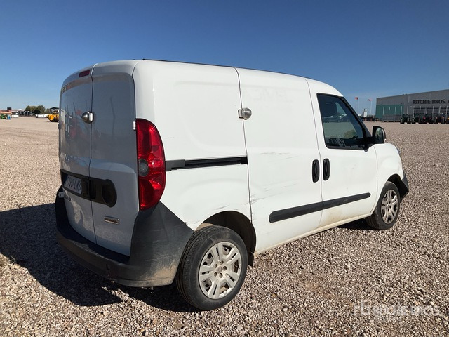 2020 Fiat Doblo Cargo Van - Vehículo comercial ligero: foto 3 2020 Fiat Doblo Cargo Van - Vehículo comercial ligero: foto 3