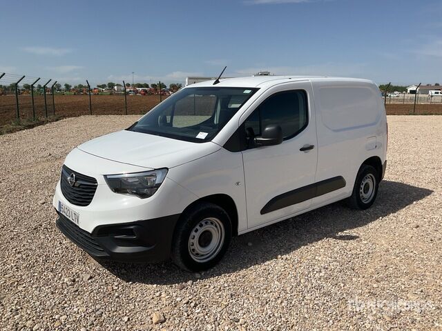 2021 Opel Combo Cargo Van - Vehículo comercial ligero: foto 1 2021 Opel Combo Cargo Van - Vehículo comercial ligero: foto 1