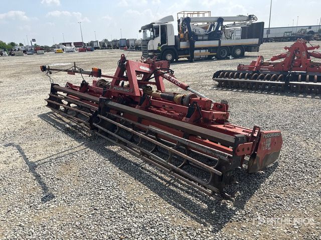 2001 Pegoraro WL4700 Harrow Packer - Grada rotativa: foto 3 2001 Pegoraro WL4700 Harrow Packer - Grada rotativa: foto 3
