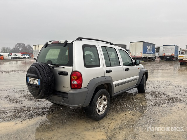 2005 Jeep Grand Cherokee Laredo SUV - SUV/ Todoterreno: foto 3 2005 Jeep Grand Cherokee Laredo SUV - SUV/ Todoterreno: foto 3