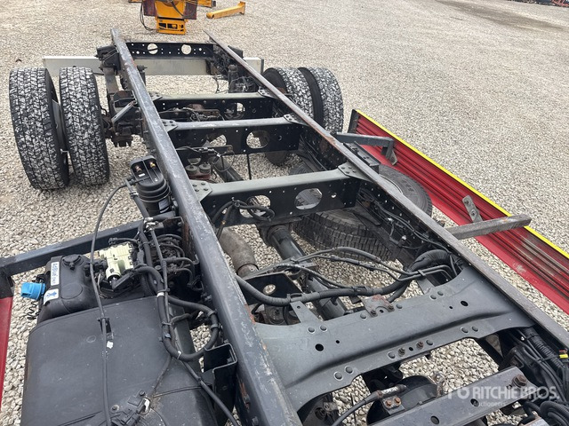 2015 Mitsubishi Fuso Canter 4x2 Cab and Chassis - Chasis camión: foto 4 2015 Mitsubishi Fuso Canter 4x2 Cab and Chassis - Chasis camión: foto 4