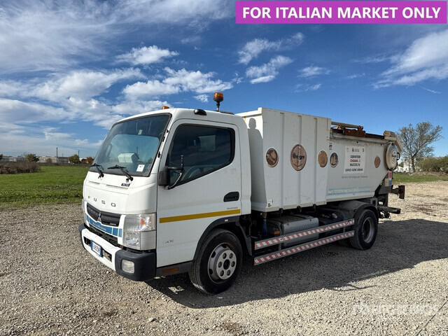 2015 Mitsubishi Fuso Canter 7C15 Van Truck - Camión de basura: foto 2 2015 Mitsubishi Fuso Canter 7C15 Van Truck - Camión de basura: foto 2