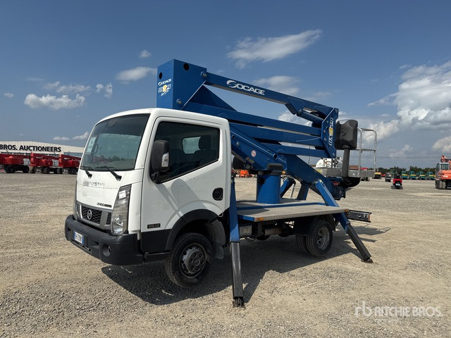 2017 Nissan Cabstar Cabstar 35.12 2017 Socage DA 324 24 m on Bucket Truck - Camión con plataforma elevadora: foto 2 2017 Nissan Cabstar Cabstar 35.12 2017 Socage DA 324 24 m on Bucket Truck - Camión con plataforma elevadora: foto 2