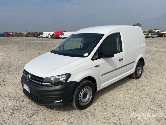 2019 Volkswagen Caddy 2.0 TDI 122CV 4MOTION BUSINESS Van Truck - Furgoneta pequeña: foto 1 2019 Volkswagen Caddy 2.0 TDI 122CV 4MOTION BUSINESS Van Truck - Furgoneta pequeña: foto 1