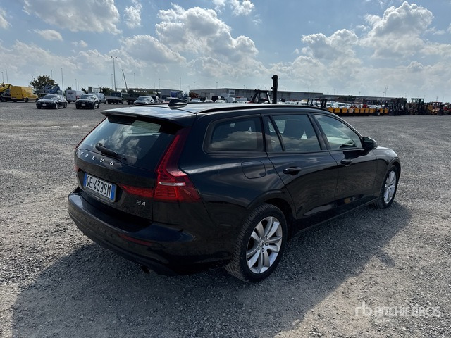 2021 Volvo V60 SW B4 D AUTOM. MOMENTUM BUSINESS Automobile - Coche: foto 4 2021 Volvo V60 SW B4 D AUTOM. MOMENTUM BUSINESS Automobile - Coche: foto 4