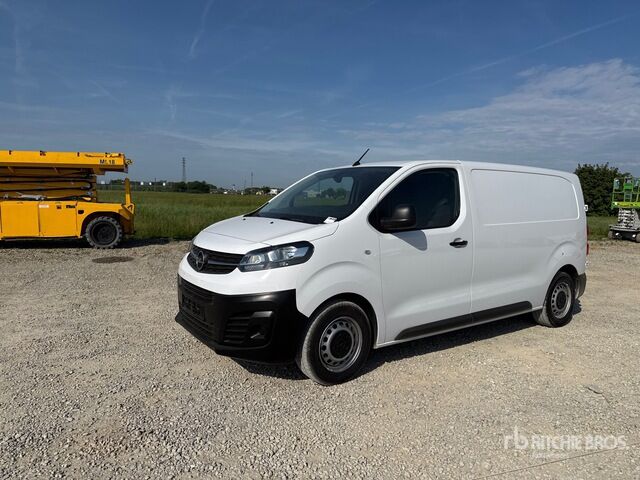 2023 Opel Vivaro 1.5 75 KW KA L2H1 Van Truck - Camión caja cerrada: foto 1 2023 Opel Vivaro 1.5 75 KW KA L2H1 Van Truck - Camión caja cerrada: foto 1