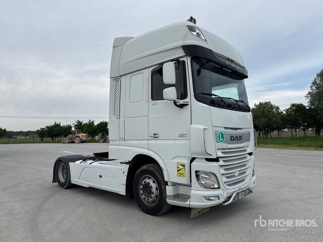 2016 DAF XF510 4x2 S/A Sleeper Truck Tractor - Cabeza tractora: foto 4 2016 DAF XF510 4x2 S/A Sleeper Truck Tractor - Cabeza tractora: foto 4