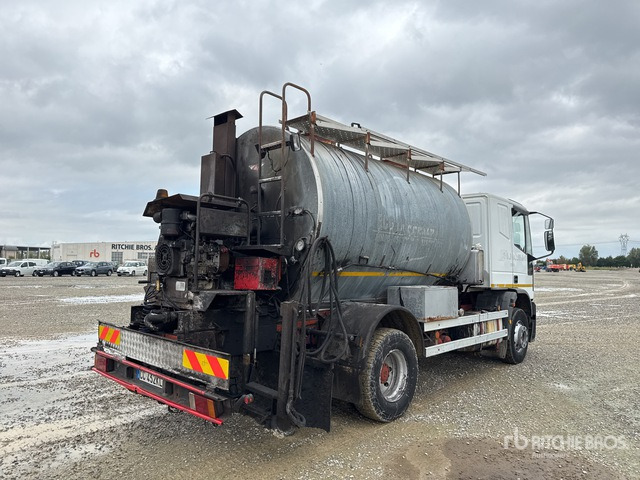Iveco Eurocargo 150E27 Autocarro distribuzione asfalto - Distribuidor de asfalto: foto 3 Iveco Eurocargo 150E27 Autocarro distribuzione asfalto - Distribuidor de asfalto: foto 3