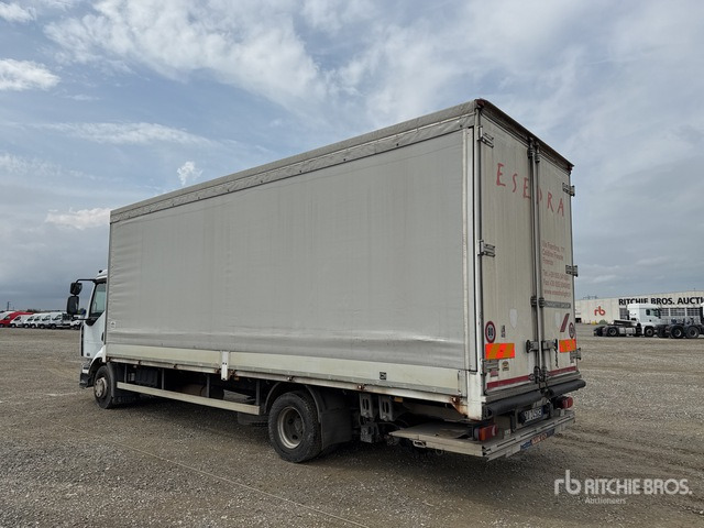 2006 Renault Midlum 220DCI 4x2 Curtain Side Truck - Otros: foto 3 2006 Renault Midlum 220DCI 4x2 Curtain Side Truck - Otros: foto 3