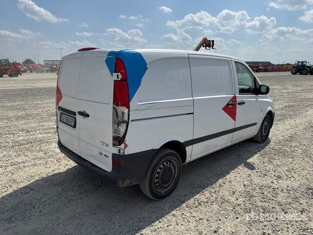 2015 Mercedes-Benz Vito 110 CDI Cargo Van - Vehículo comercial ligero: foto 3 2015 Mercedes-Benz Vito 110 CDI Cargo Van - Vehículo comercial ligero: foto 3