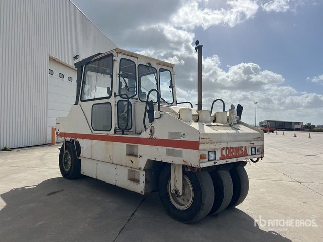 1992 Corinsa CCR 14-21 Compacteur Pneumatic Roller - Rodillo de neumáticos: foto 4 1992 Corinsa CCR 14-21 Compacteur Pneumatic Roller - Rodillo de neumáticos: foto 4