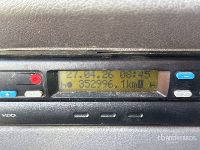 2002 Renault 370 dCi 2002 Huwer VTB820 KD716 on 6x4 ... Vacuum Tanker Truck - Limpieza de alcantarillado: foto 2 2002 Renault 370 dCi 2002 Huwer VTB820 KD716 on 6x4 ... Vacuum Tanker Truck - Limpieza de alcantarillado: foto 2