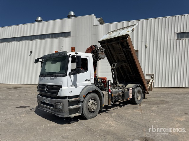2008 Mercedes Axor 1833 2008 Palfinger PK15500 6100 kg ... Dump Truck with Crane - Volquete camión, Camión grúa: foto 4 2008 Mercedes Axor 1833 2008 Palfinger PK15500 6100 kg ... Dump Truck with Crane - Volquete camión, Camión grúa: foto 4