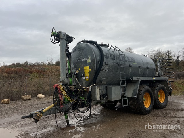 2009 Joskin 14000TS 6 m Liquid T/A Tonne A Lisier 2 ... Liquid Manure Spreader - Esparcidor de estiércol: foto 2 2009 Joskin 14000TS 6 m Liquid T/A Tonne A Lisier 2 ... Liquid Manure Spreader - Esparcidor de estiércol: foto 2