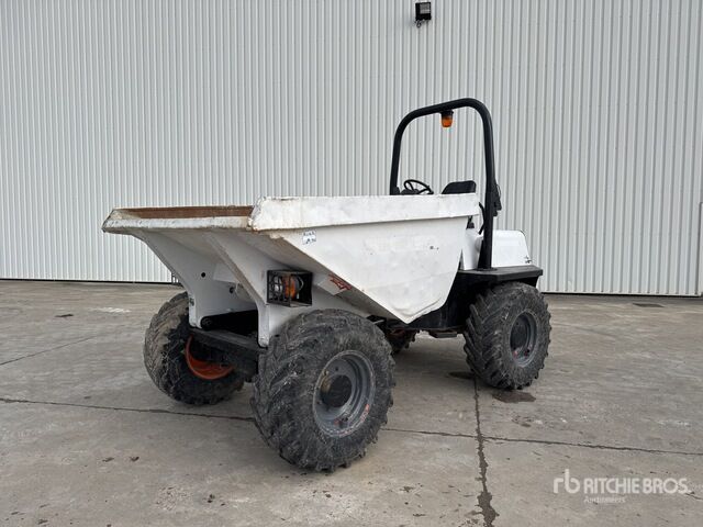 2010 Ausa D700AP 7 t 4x4 Motobasculeur 4x4 Dumper - Dúmper: foto 1 2010 Ausa D700AP 7 t 4x4 Motobasculeur 4x4 Dumper - Dúmper: foto 1